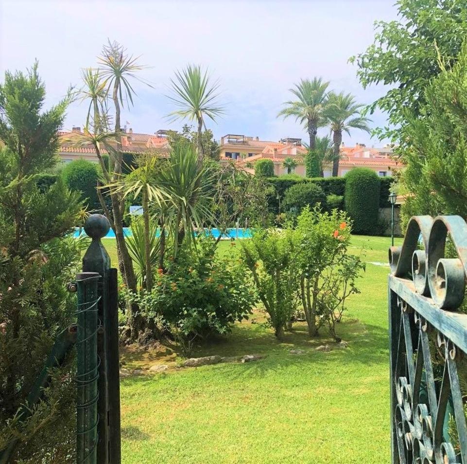 Apartamento En Platja Sant Pol S'Agaro Con Pisicina Y Jardin Sant Feliu de Guixols Exterior photo